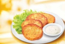 Картофельные драники с сыром и чесноком