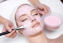 Китайская маска красоты из меда крахмала и соли, которая питает, выравнивает тон кожи, заметно уменьшает проявления пигментных пятен