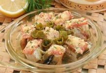 Закуска из сыра и рыбы по-скандинавски