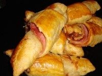 Быстрые круассаны с ветчиной