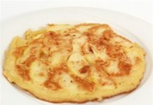Омлет сладкий с яблоками