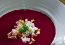 Свекольник с кабачками, сыром и орехами