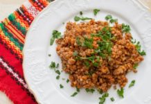 Гречка с фаршем в мультиварке